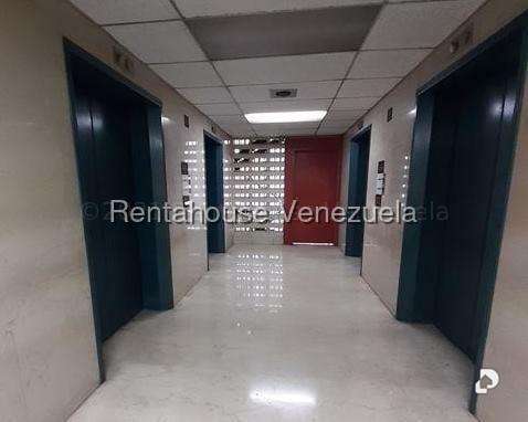 Local comercial en Centro, Caracas – 25