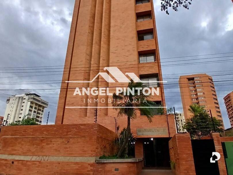 Apartamento en Sector La Lago, Maracaibo – 1