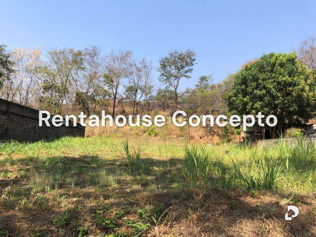 Terreno en Colinas de Guataparo, Valencia – 1