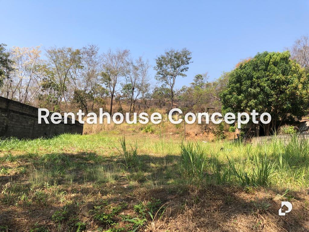 Terreno en Colinas de Guataparo, Valencia – 1