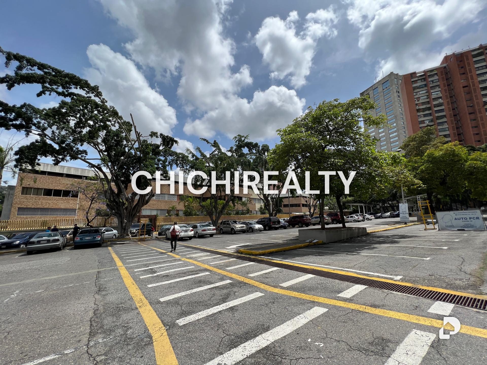 Local comercial en Parque Humboldt, Caracas – 1