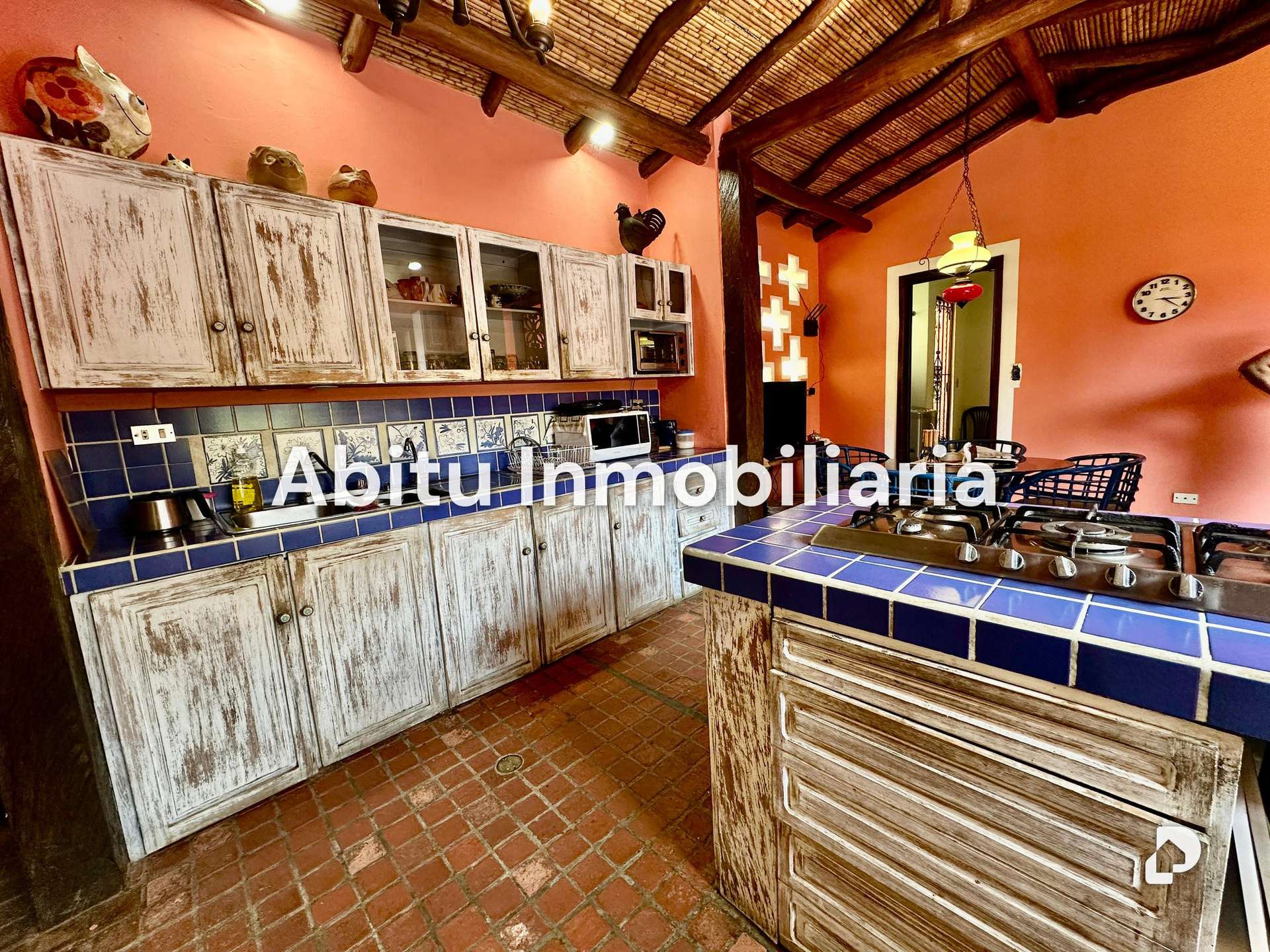 Casa en Oripoto, Caracas – 8