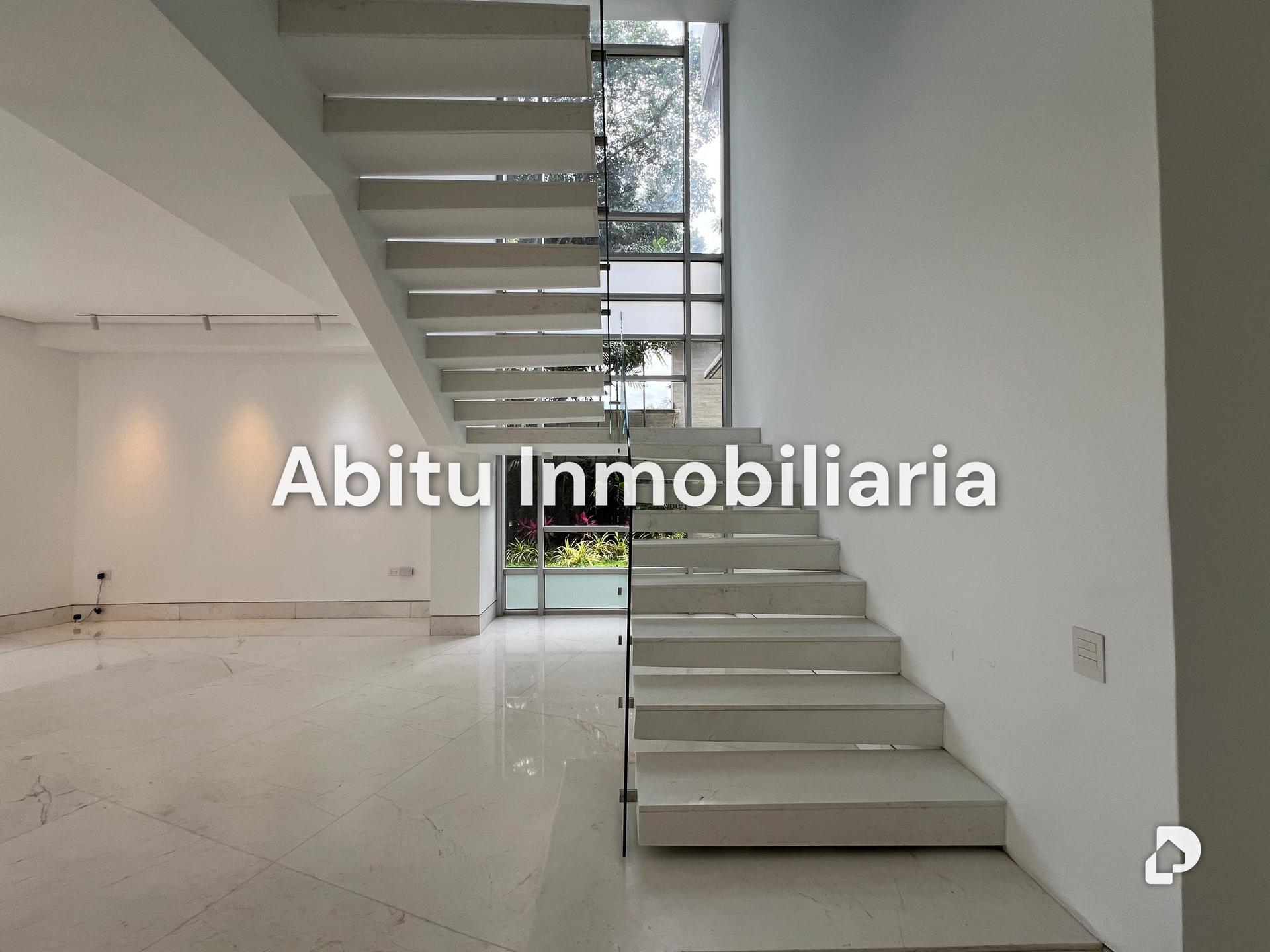 Apartamento en Altamira, Caracas – 2