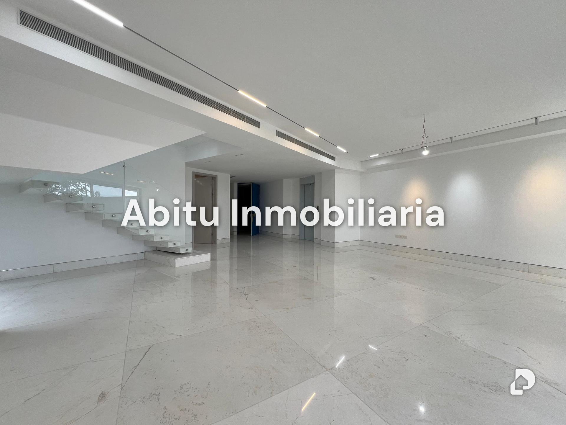 Apartamento en Altamira, Caracas – 1
