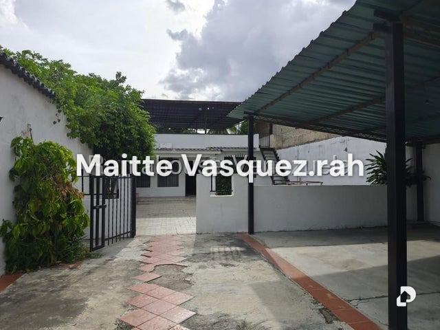 Casa en Lourde, Maracay – 2