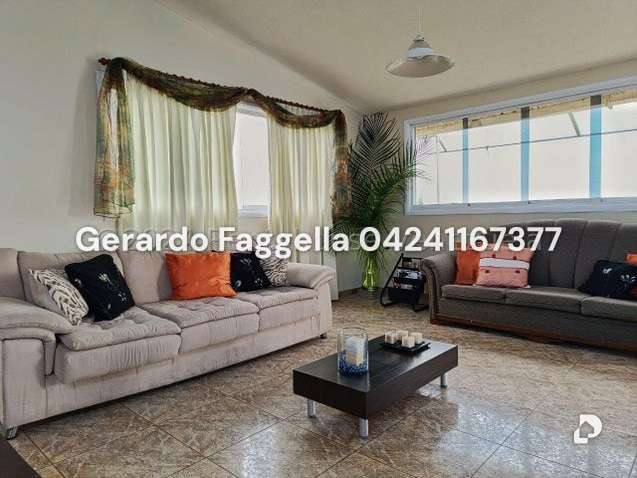 Casa en Los Guayabitos, Caracas – 6