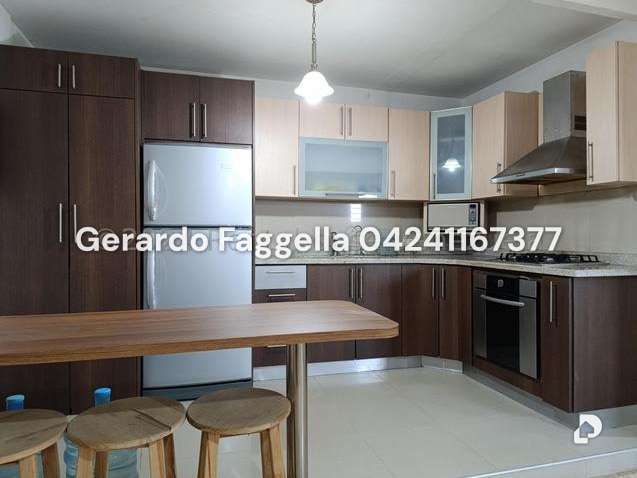Casa en Los Guayabitos, Caracas – 19