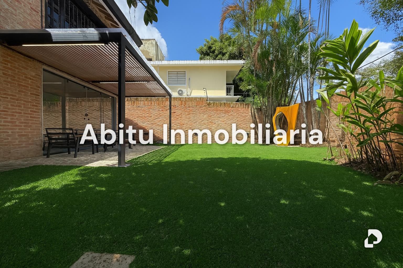 Casa en Los Palos Grandes, Caracas – 3