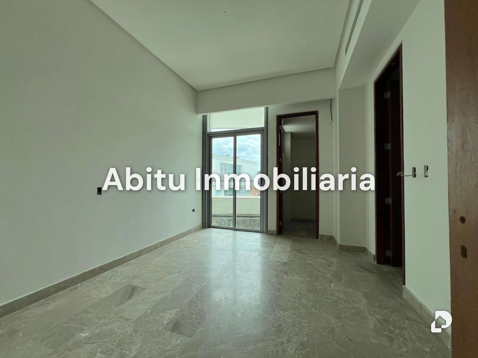 Apartment in La Castellana, Caracas – 12