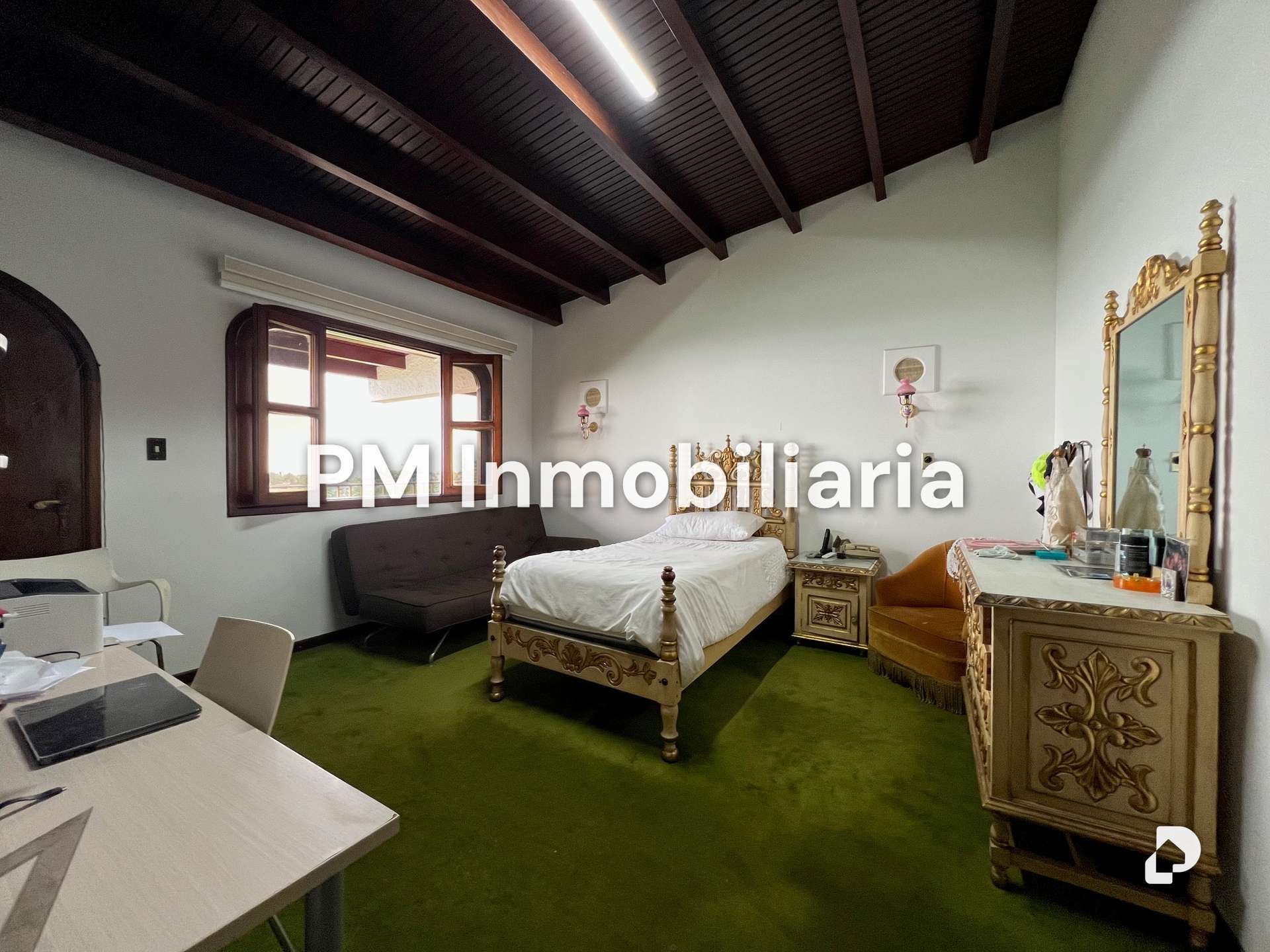 House in La Lagunita, Caracas – 11