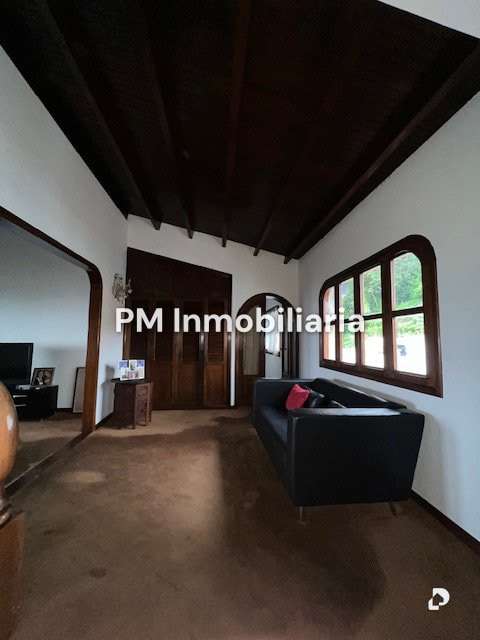 House in La Lagunita, Caracas – 15