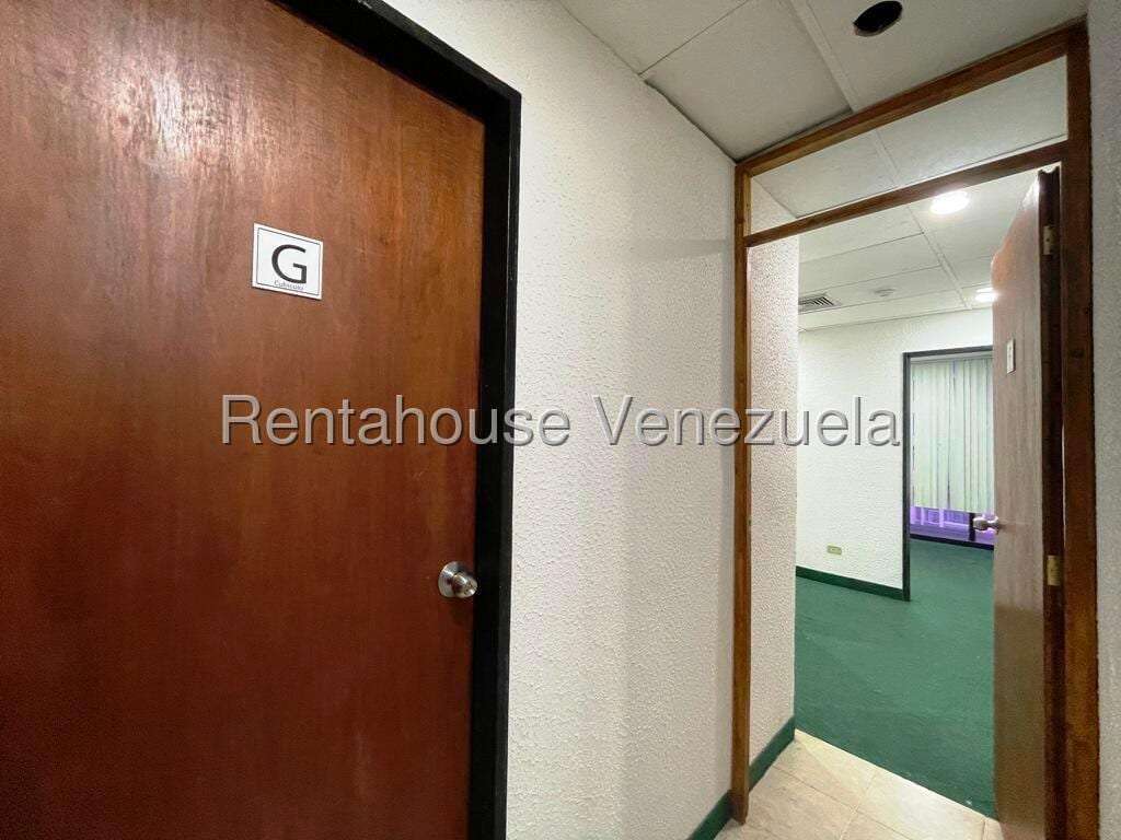 Local comercial en Los Samanes, Caracas
