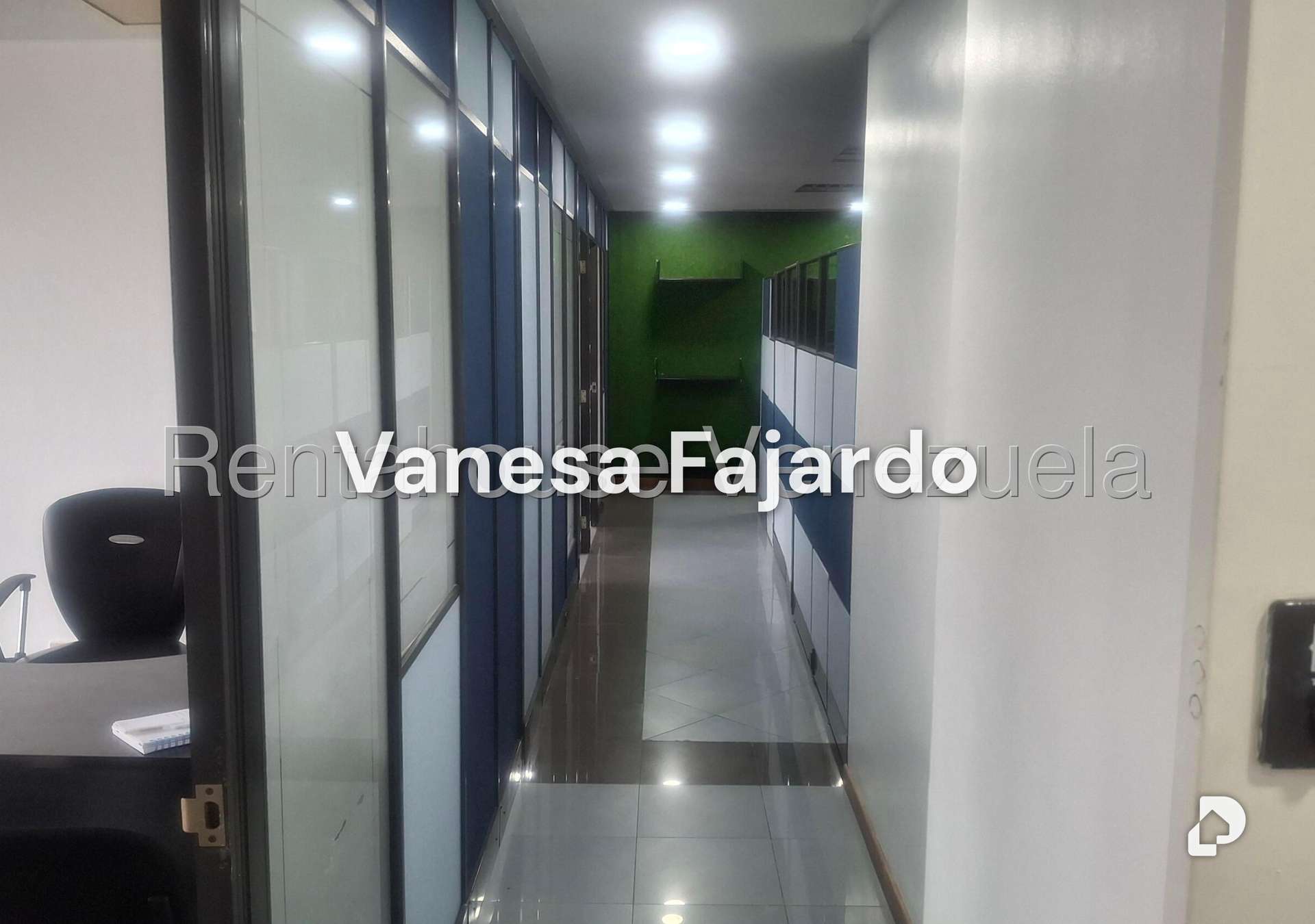 Oficina en El Bosque, Caracas – 6