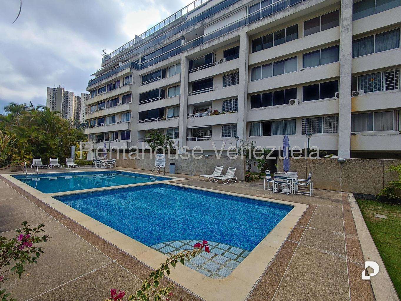 Apartamento en Los Samanes, Caracas – 58