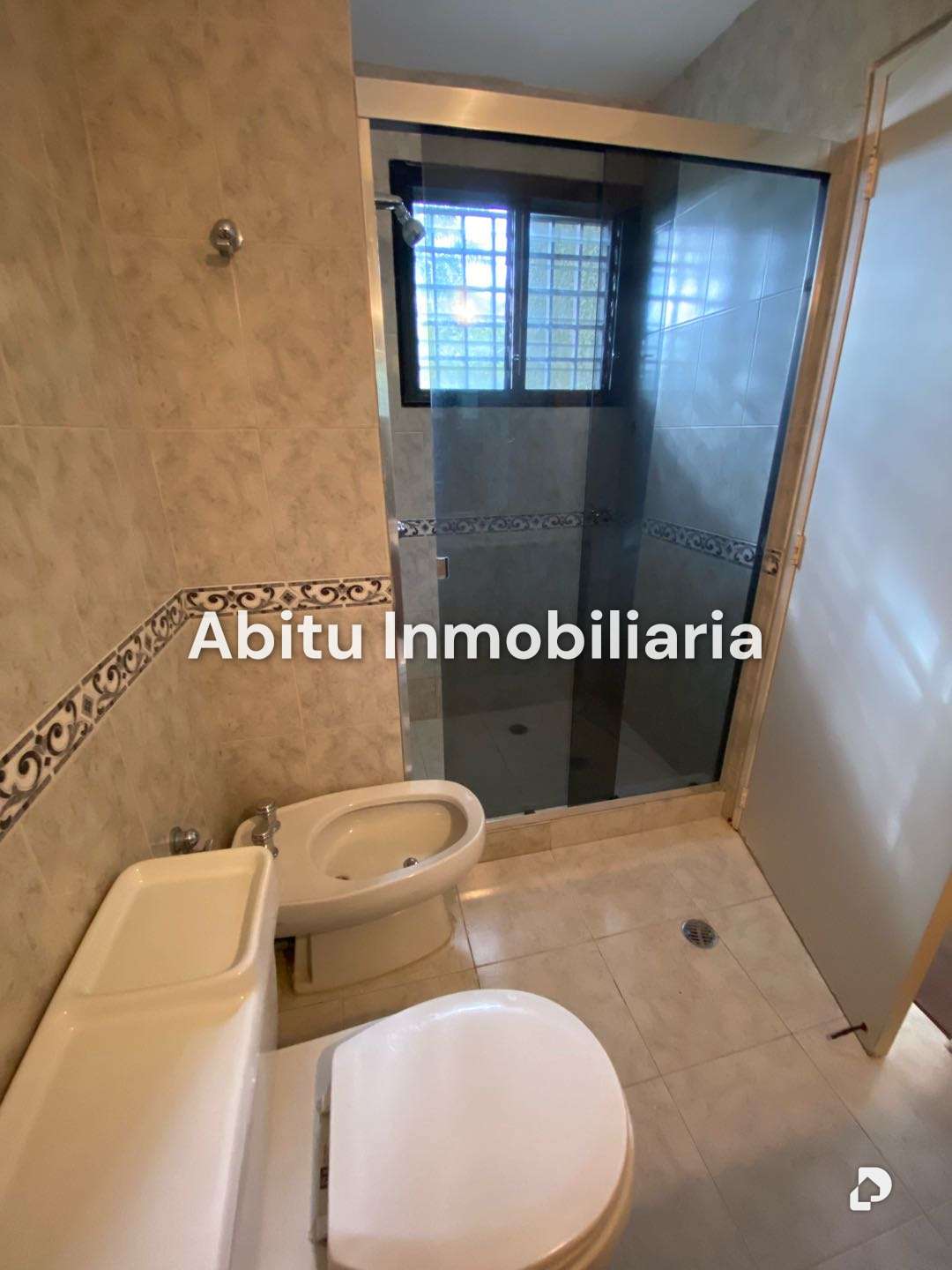Apartamento en Altamira, Caracas – 11