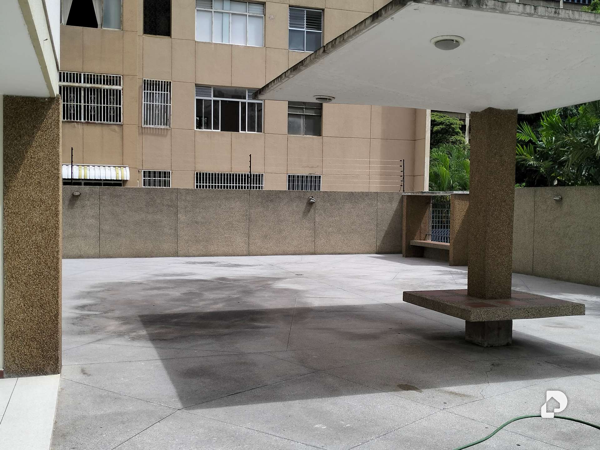 Apartamento en Los Palos Grandes, Caracas – 8