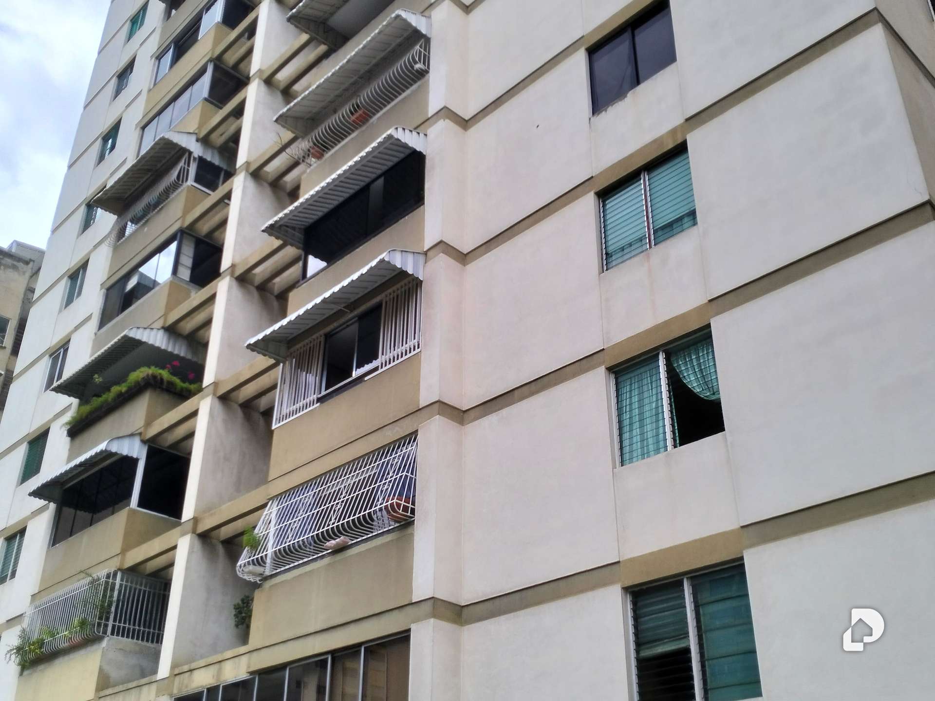 Apartamento en Los Palos Grandes, Caracas – 4