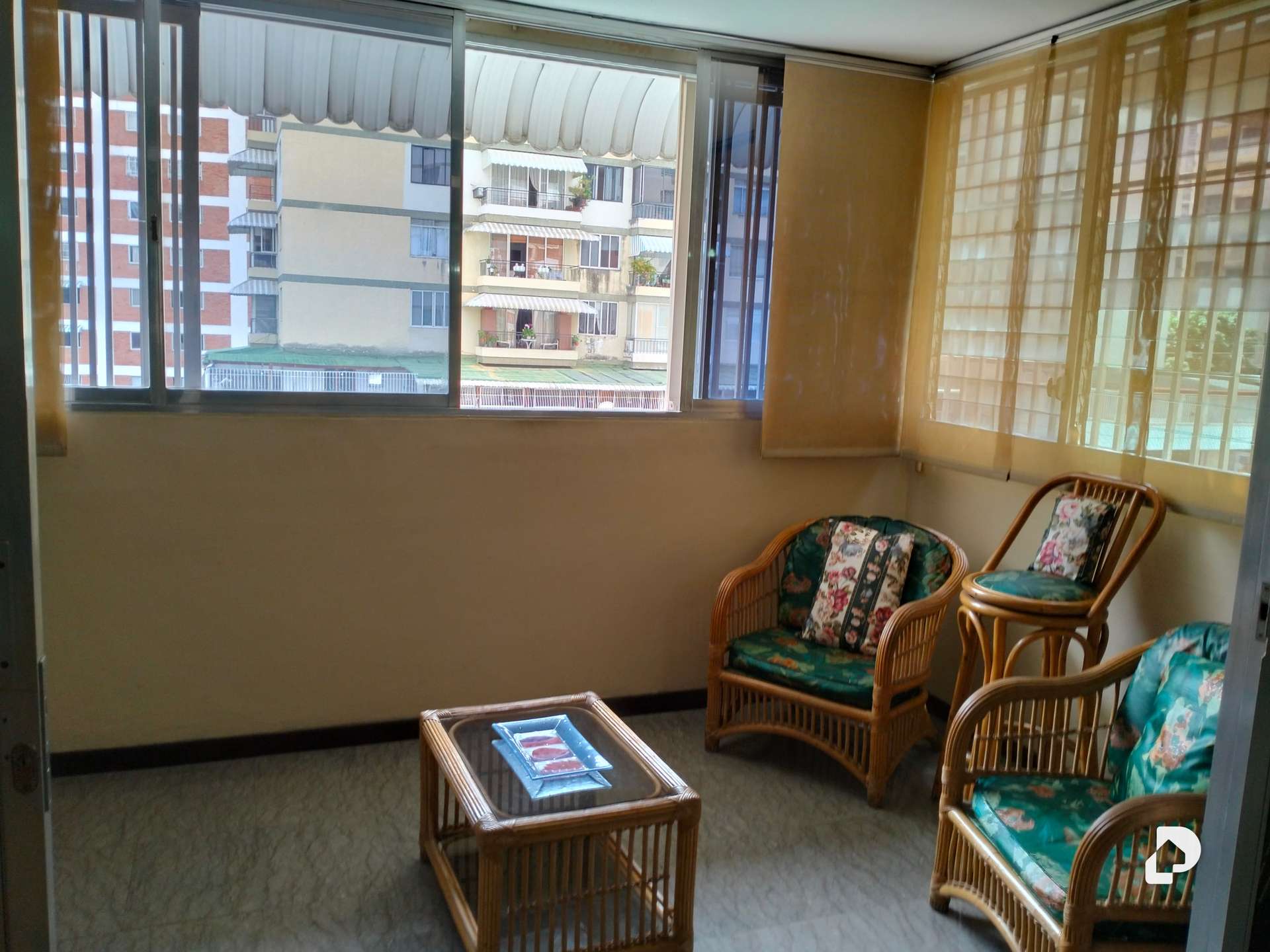 Apartamento en Los Palos Grandes, Caracas – 22