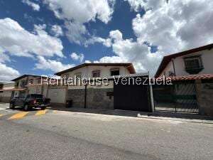 Casa en Alto Prado, Caracas