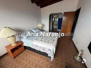 Casa en Alto Prado, Caracas – 6