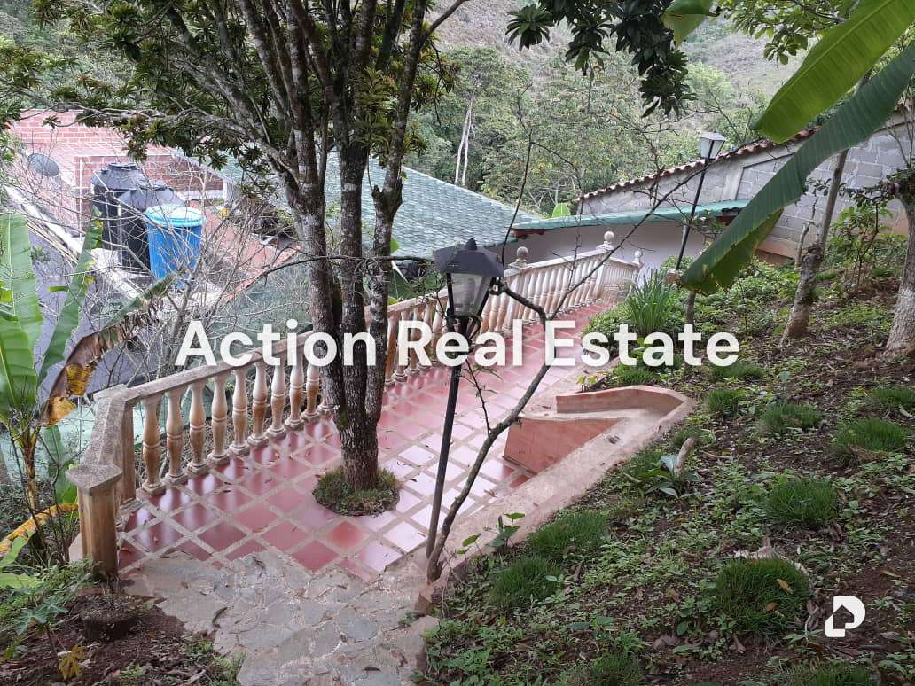 Casa en Lagunetica, Altos Mirandinos – 23