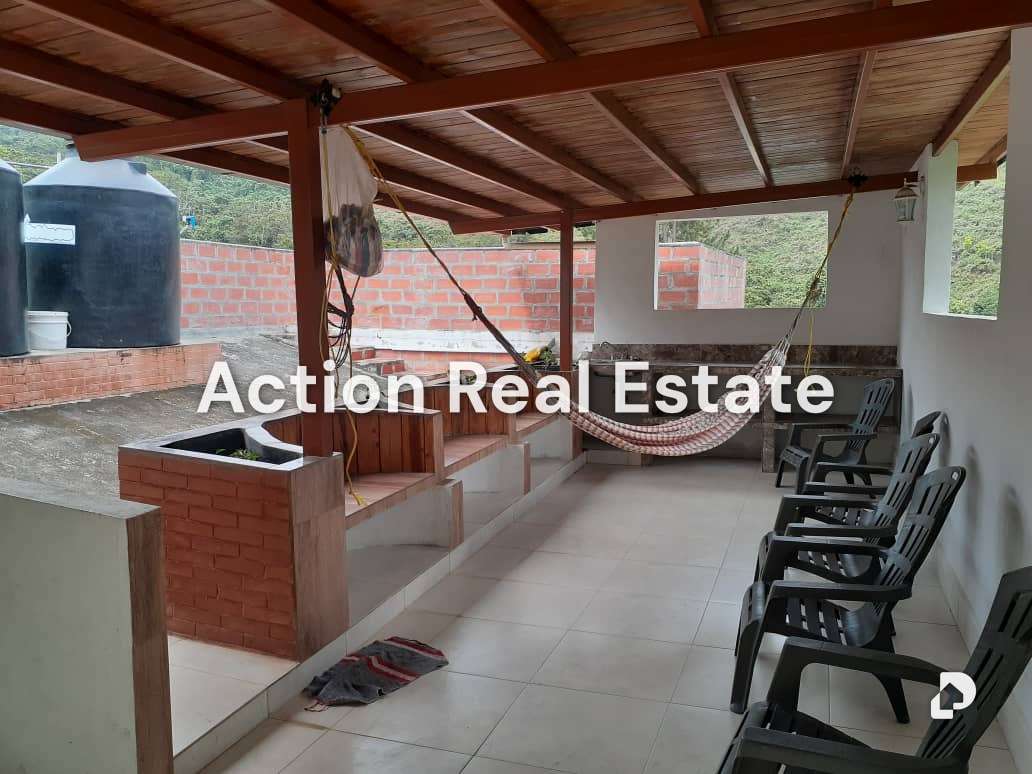 Casa en Lagunetica, Altos Mirandinos – 20