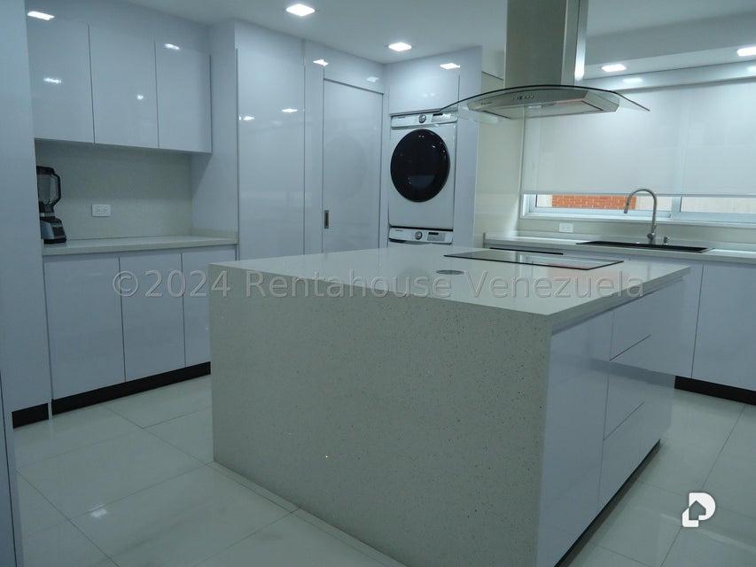 Apartamento en Campo Alegre, Caracas – 5