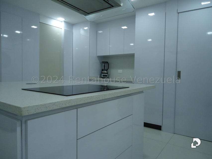 Apartamento en Campo Alegre, Caracas – 6