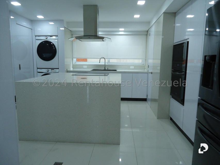 Apartamento en Campo Alegre, Caracas – 4