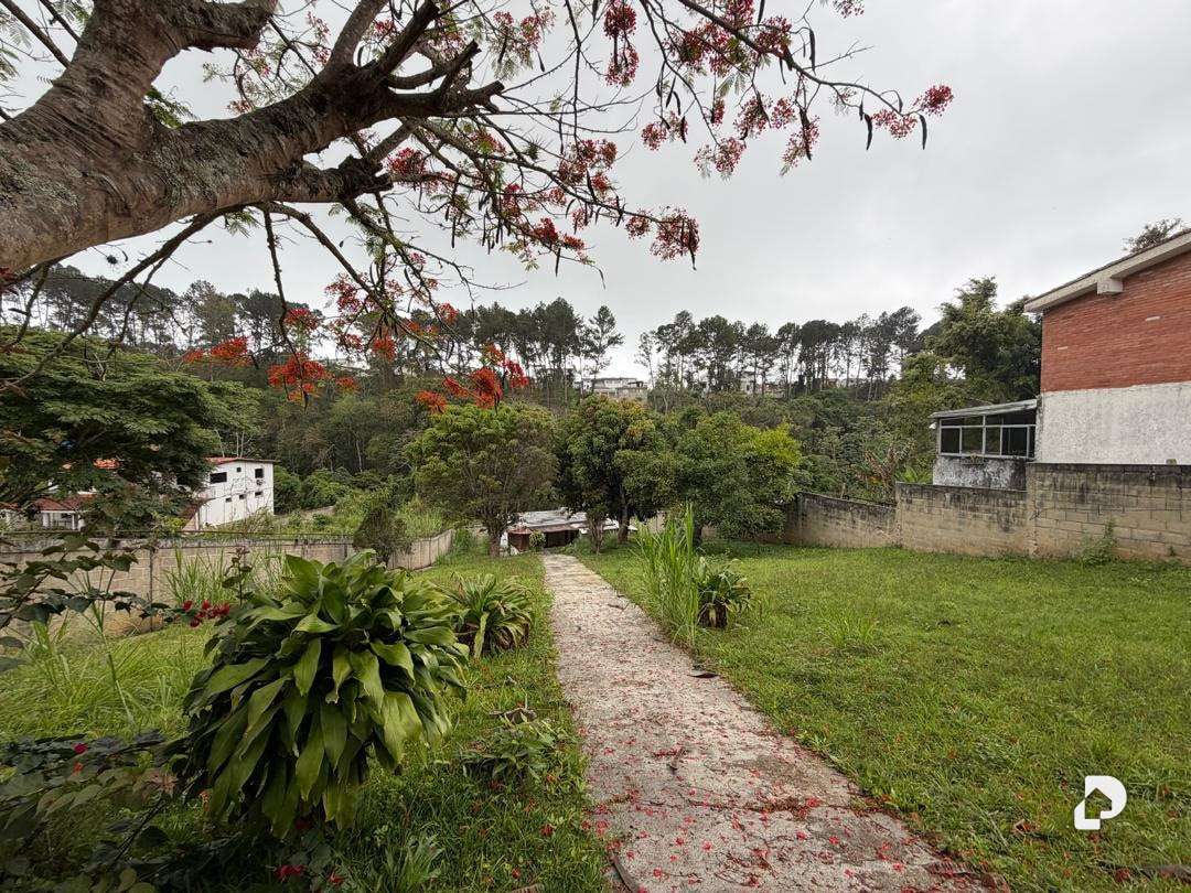 Terreno en Los Teques – 10