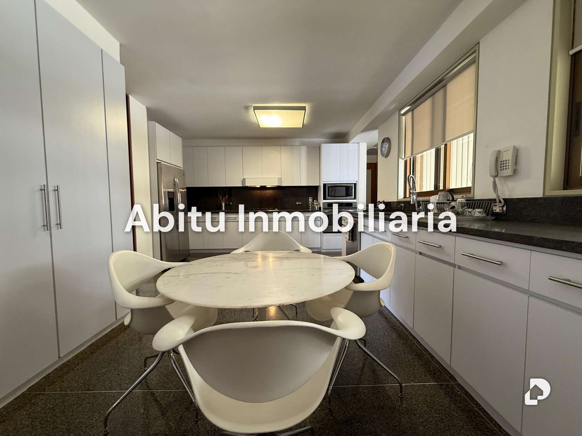 Apartamento en Altamira, Caracas – 9