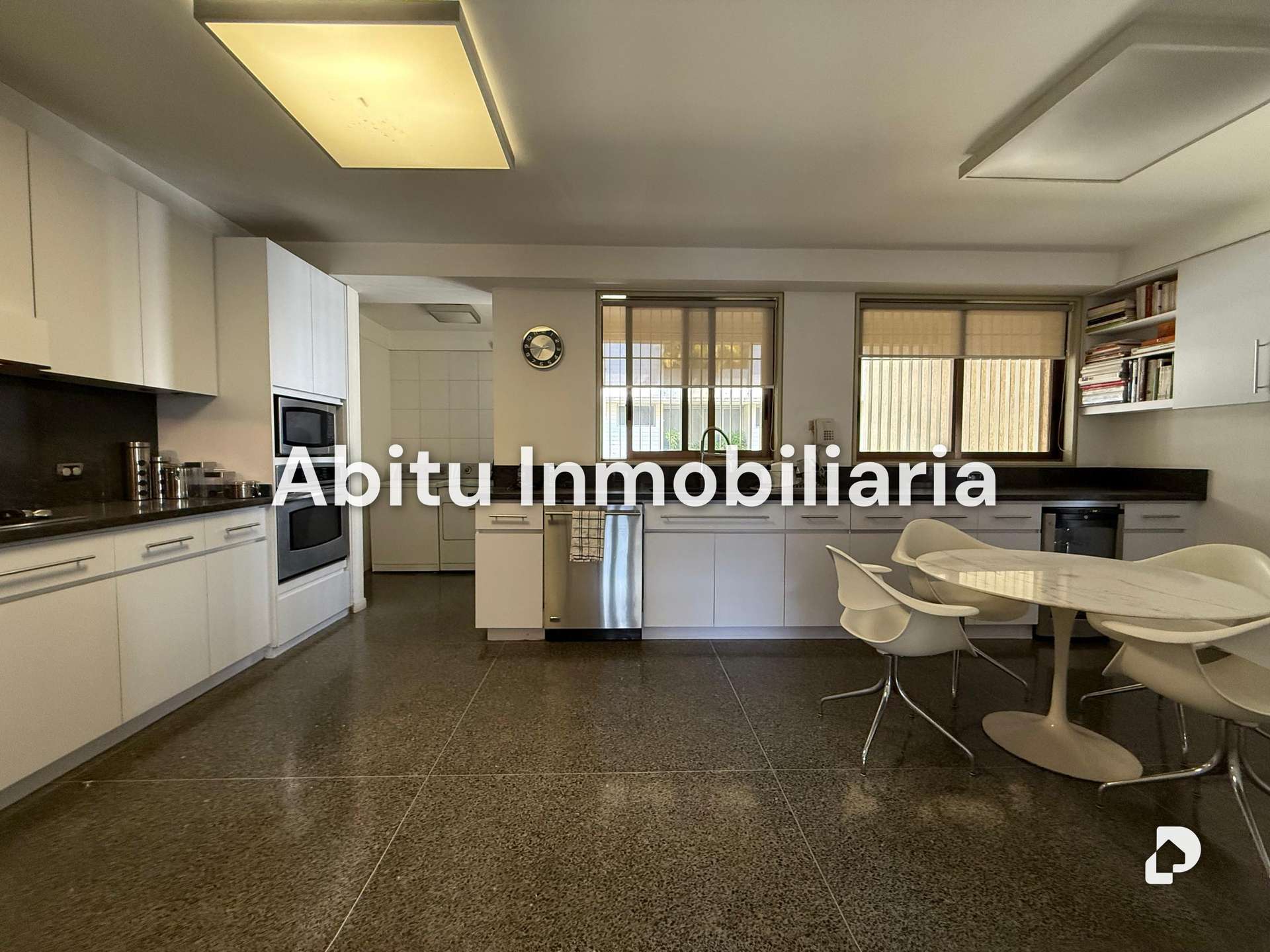 Apartamento en Altamira, Caracas – 7