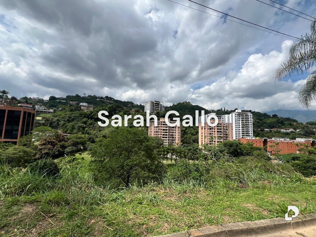 Terreno en Cerro Verde, Caracas – 1