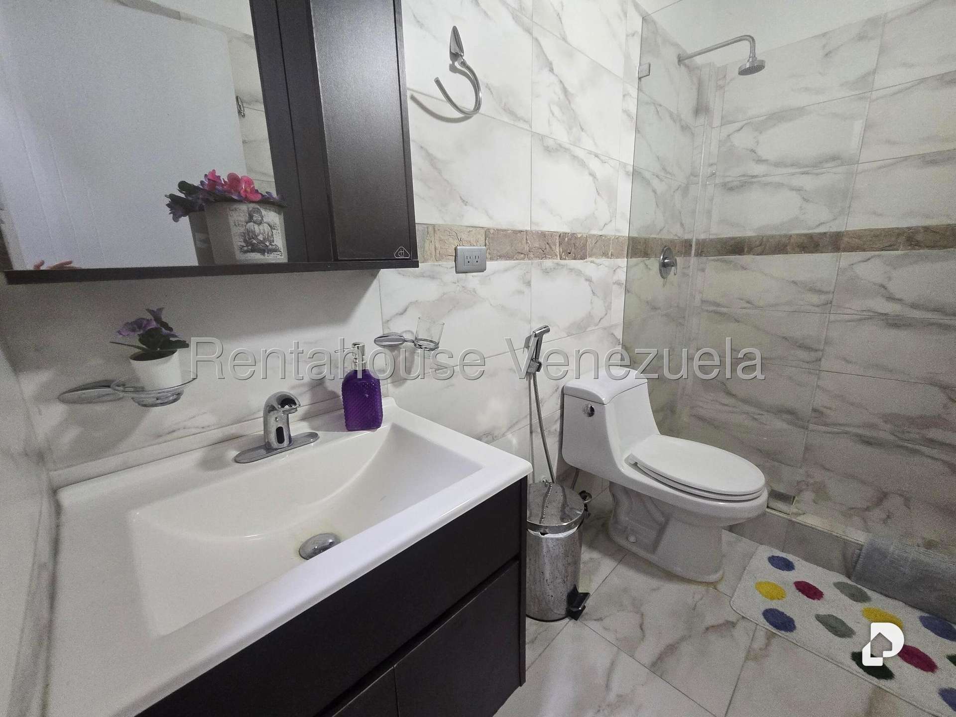 Casa en Macaracuay, Caracas – 23