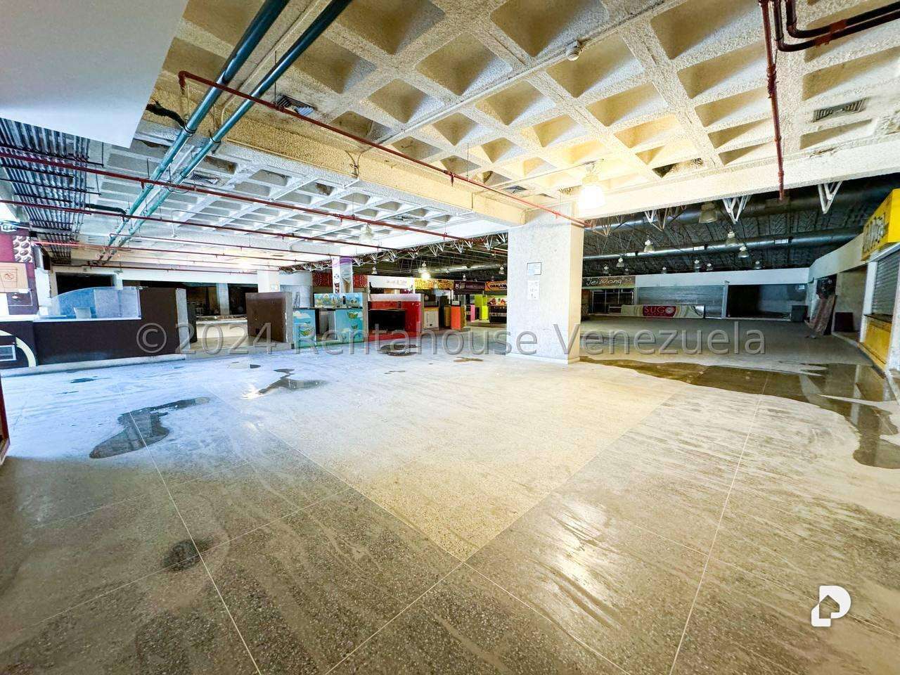 Local comercial en Propatria, Caracas – 21