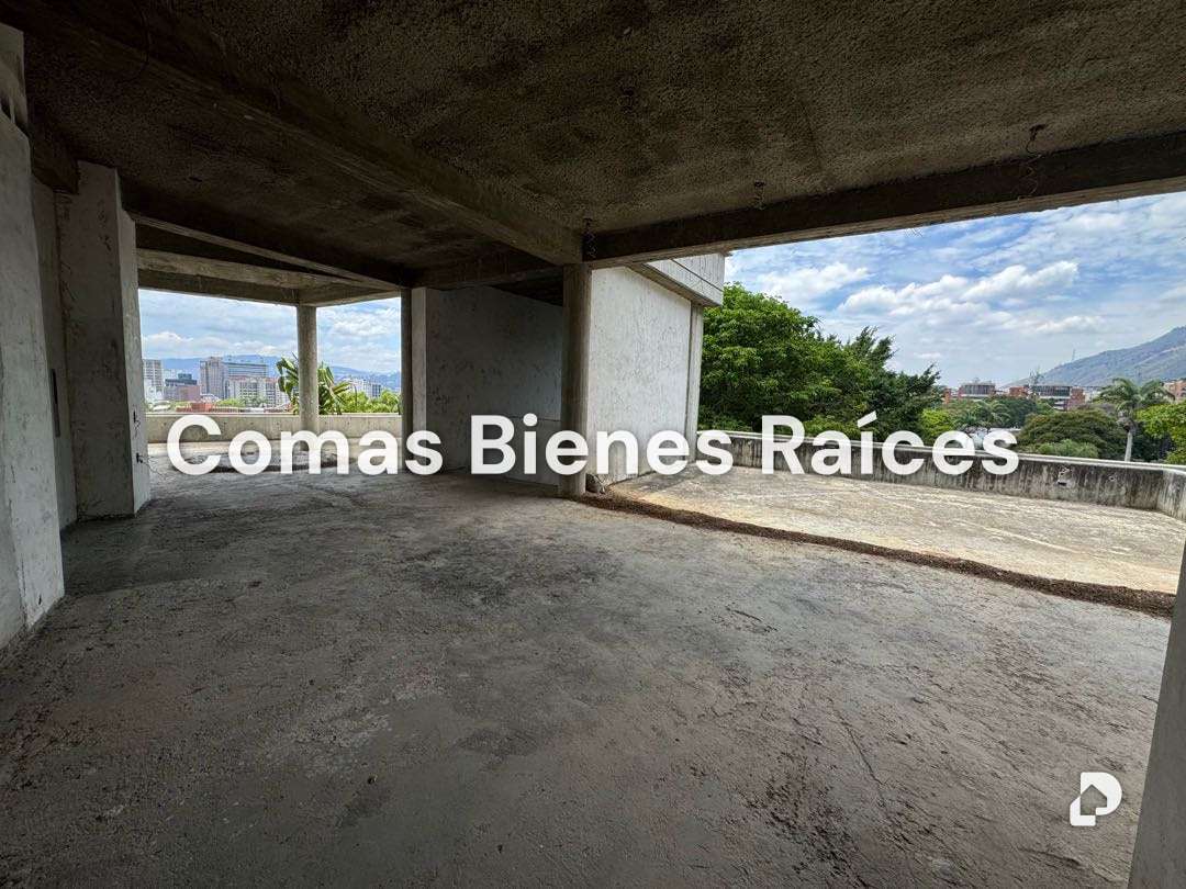 Apartamento en Altamira, Caracas – 23