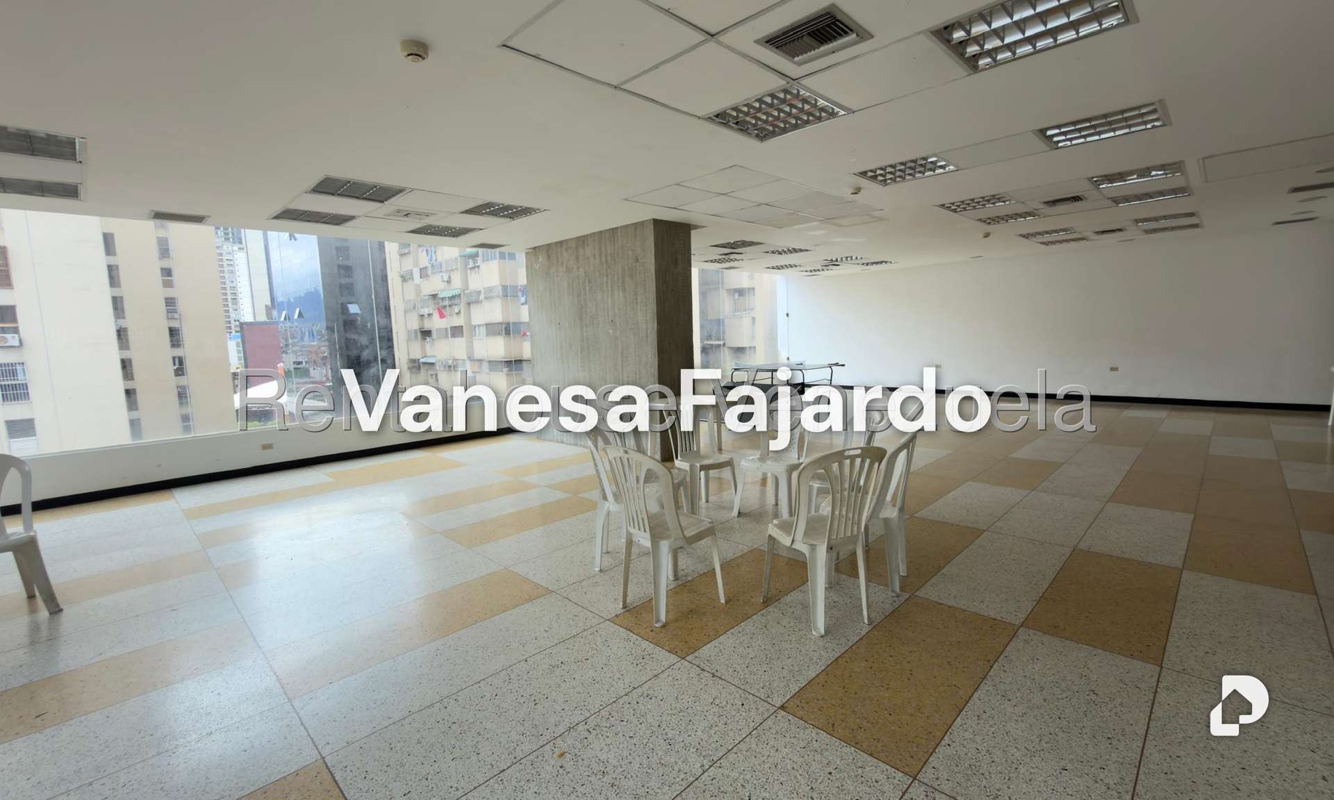 Apartamento en Parroquia La Candelaria, Caracas – 25