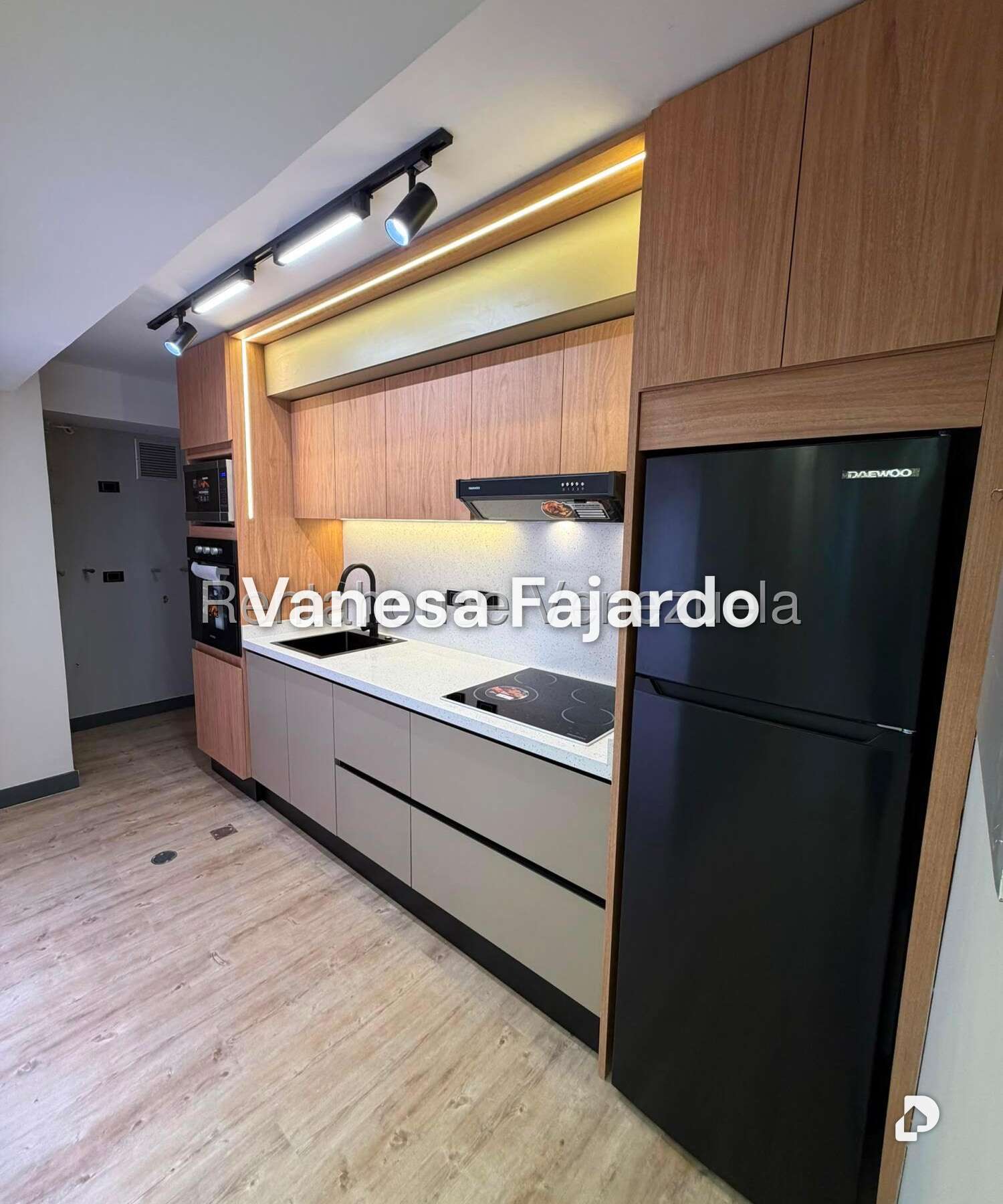 Apartamento en Parroquia La Candelaria, Caracas – 11