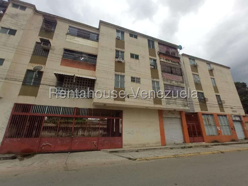 Apartment in Centro, Guacara - 1
