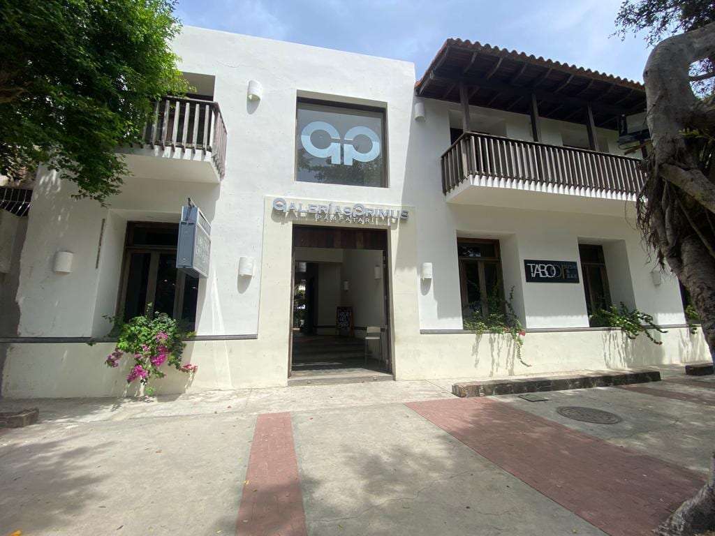 Edificio en Pampatar, Margarita (sureste) - 1