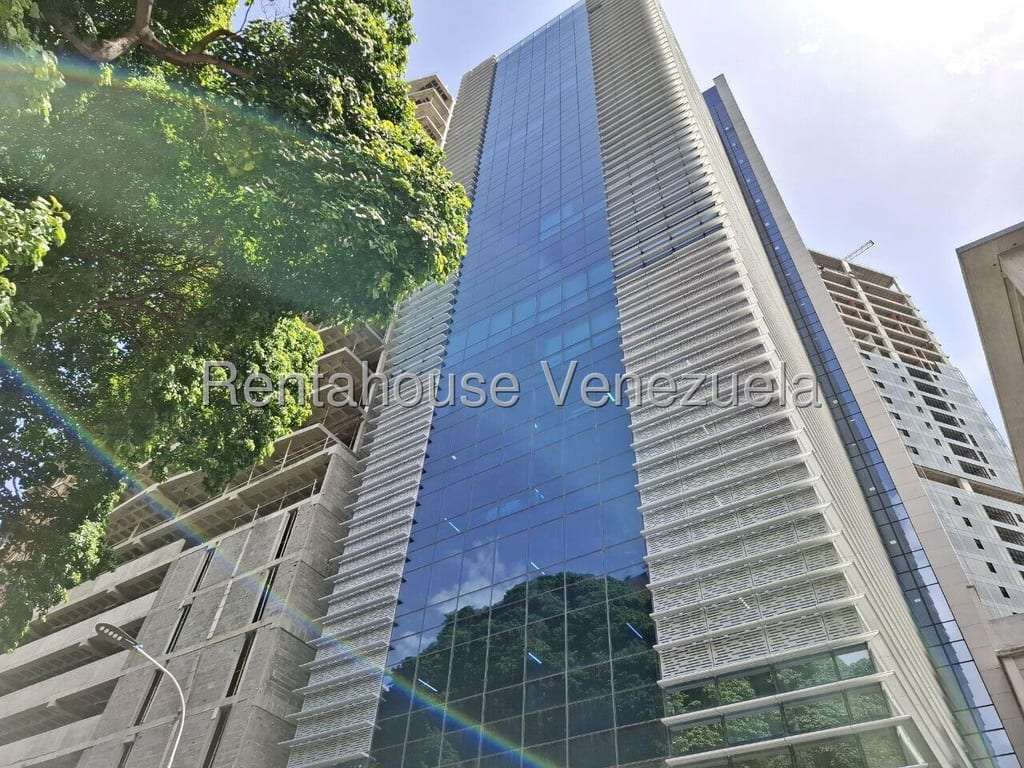 Oficina en Las Mercedes, Caracas - 1