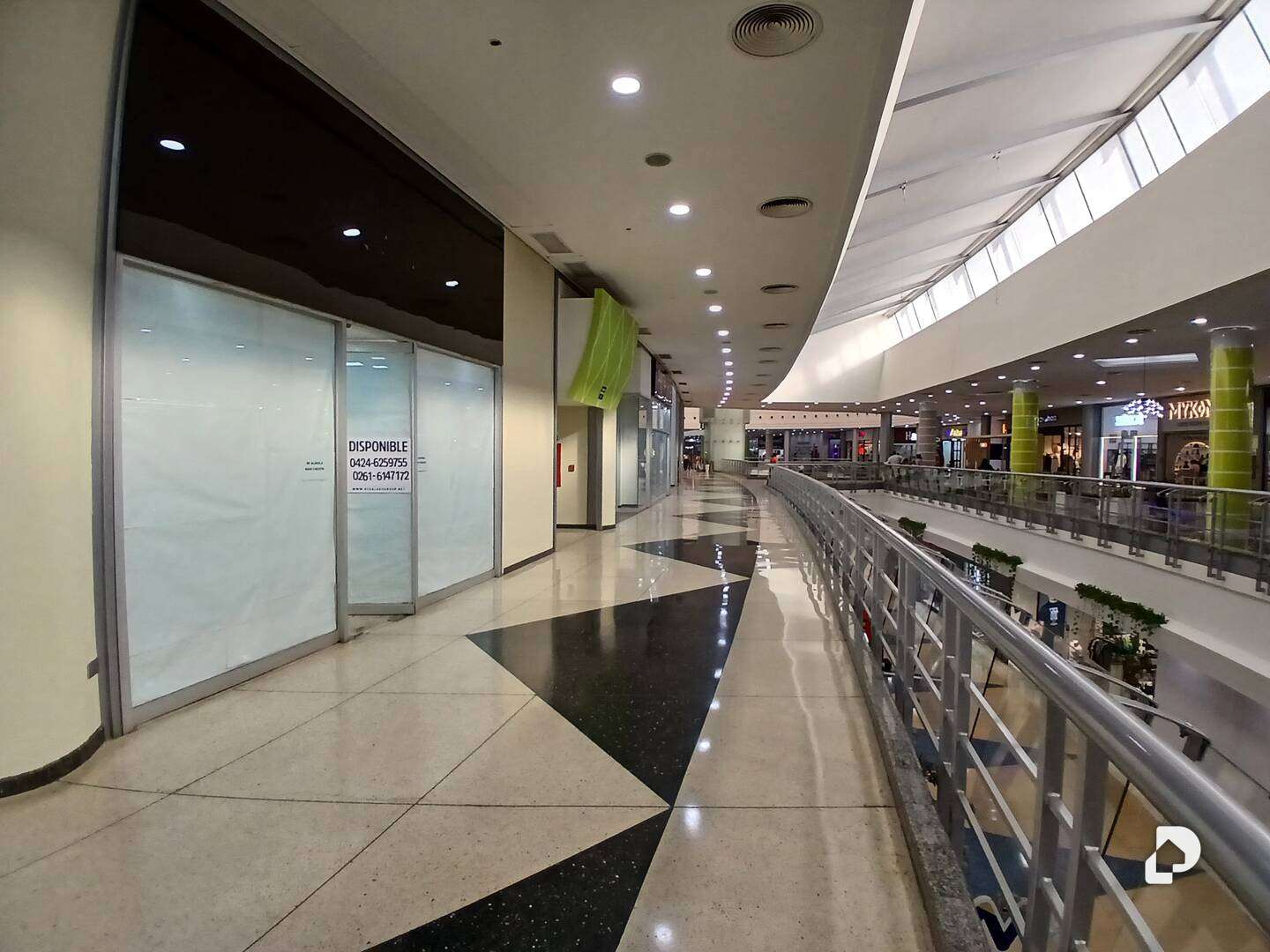 Local comercial en Avenida Goajira, Maracaibo – 9
