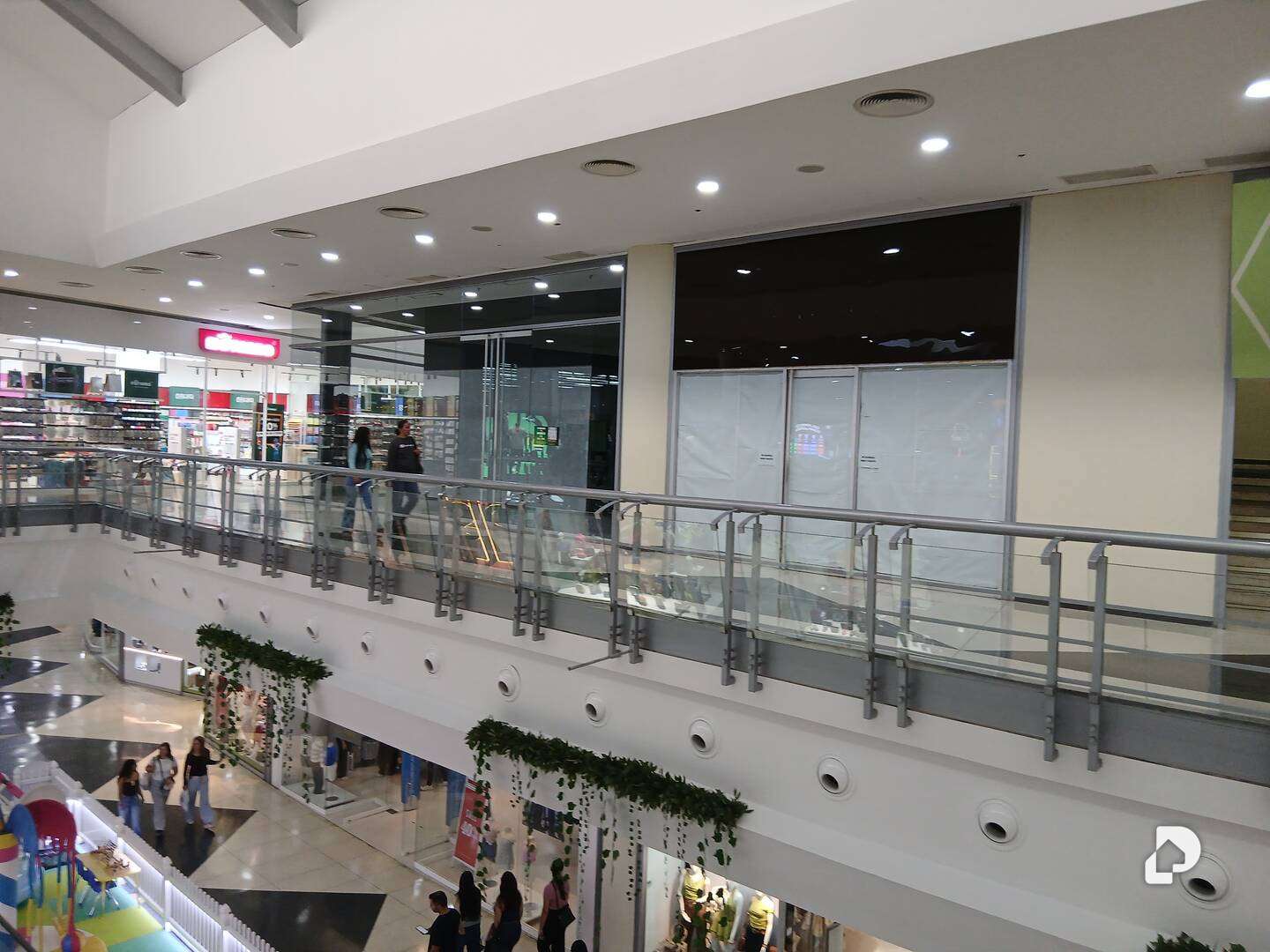 Local comercial en Avenida Goajira, Maracaibo – 15