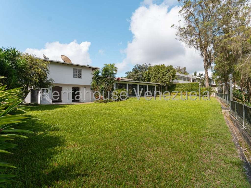 Casa en La Lagunita, Caracas - 1