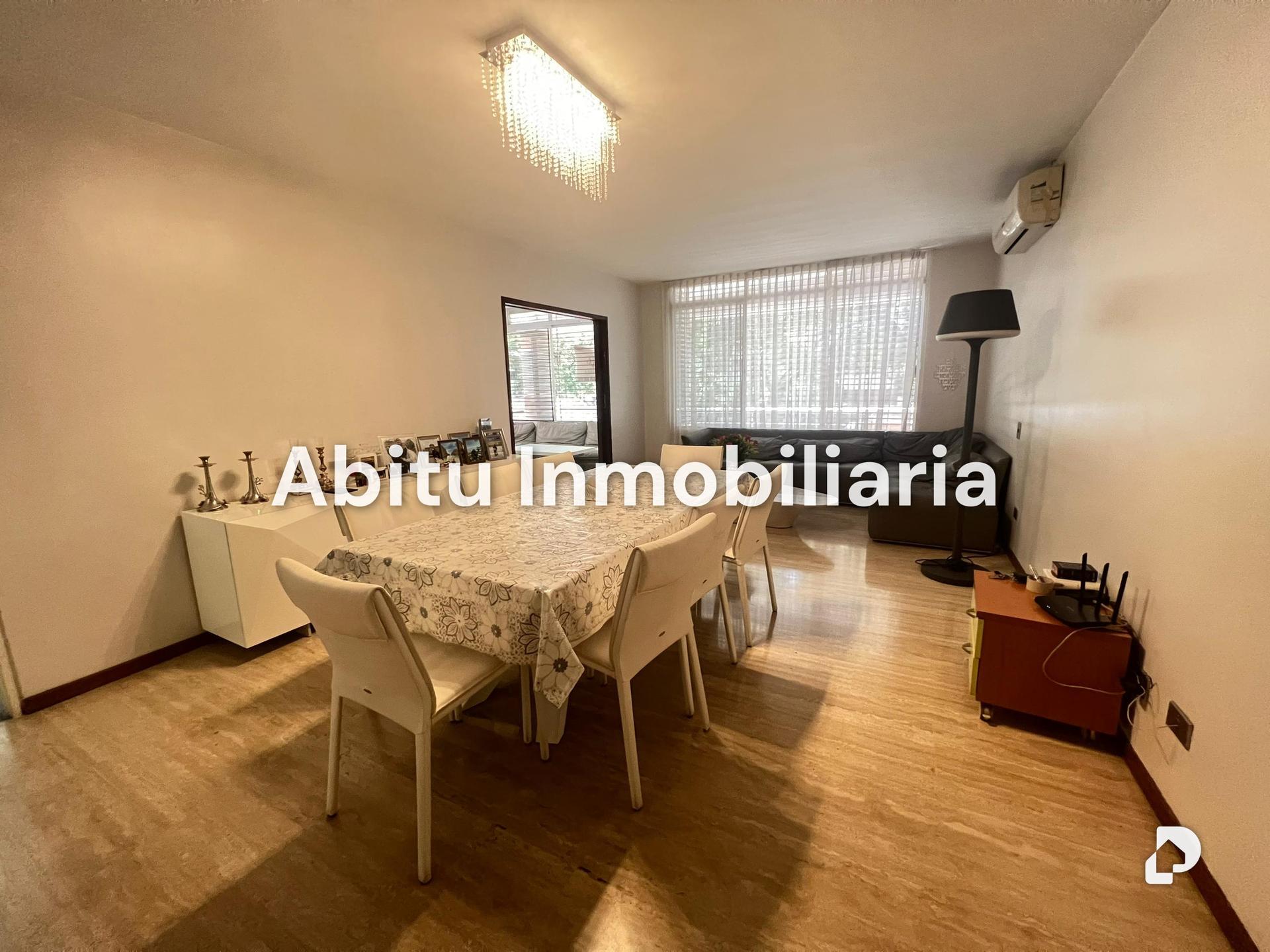 Apartamento en La Florida, Caracas – 2