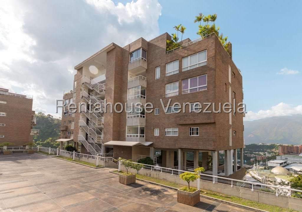 Apartment in Los Naranjos (del Cafetal), Caracas - 1