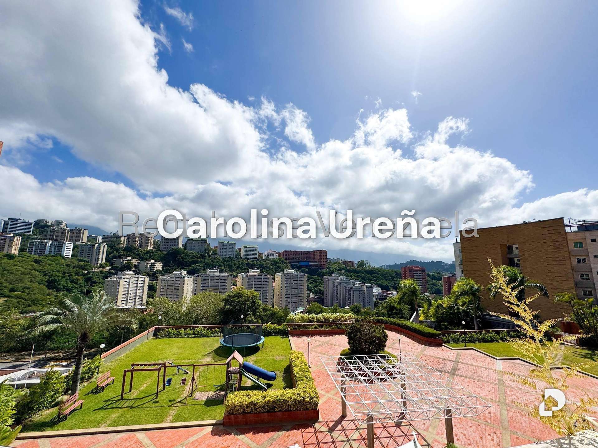 Apartamento en Lomas de La Alameda, Caracas – 18