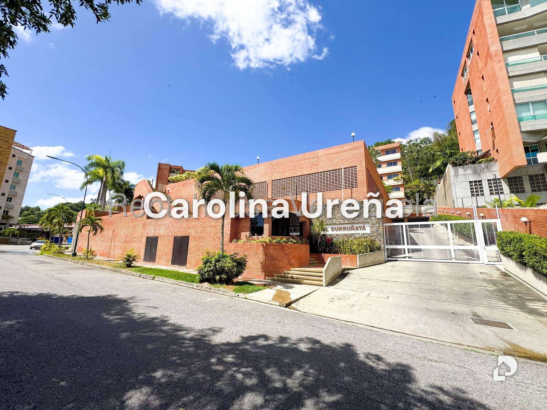 Apartamento en Lomas de La Alameda, Caracas – 2