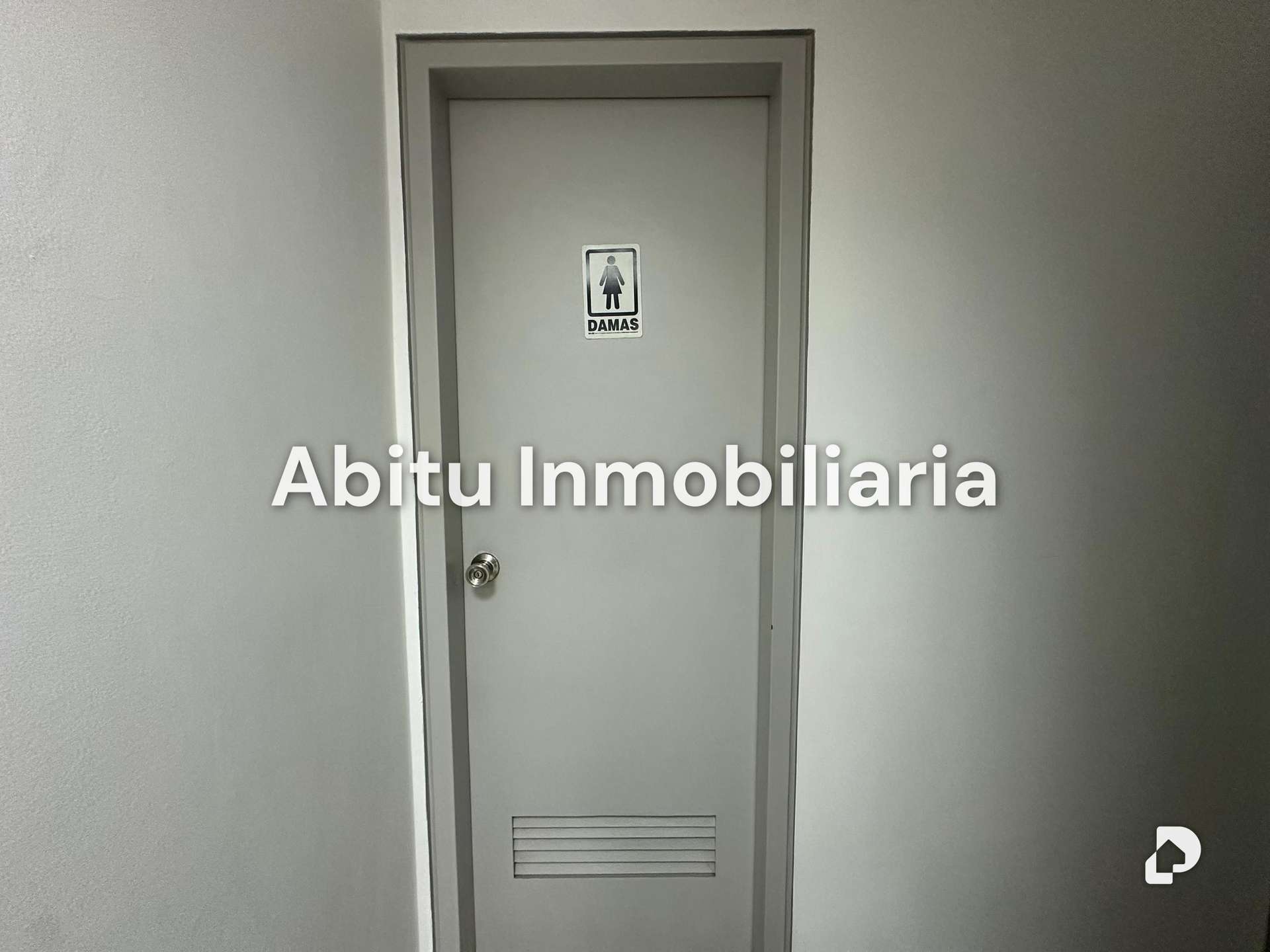 Oficina en El Rosal, Caracas – 11