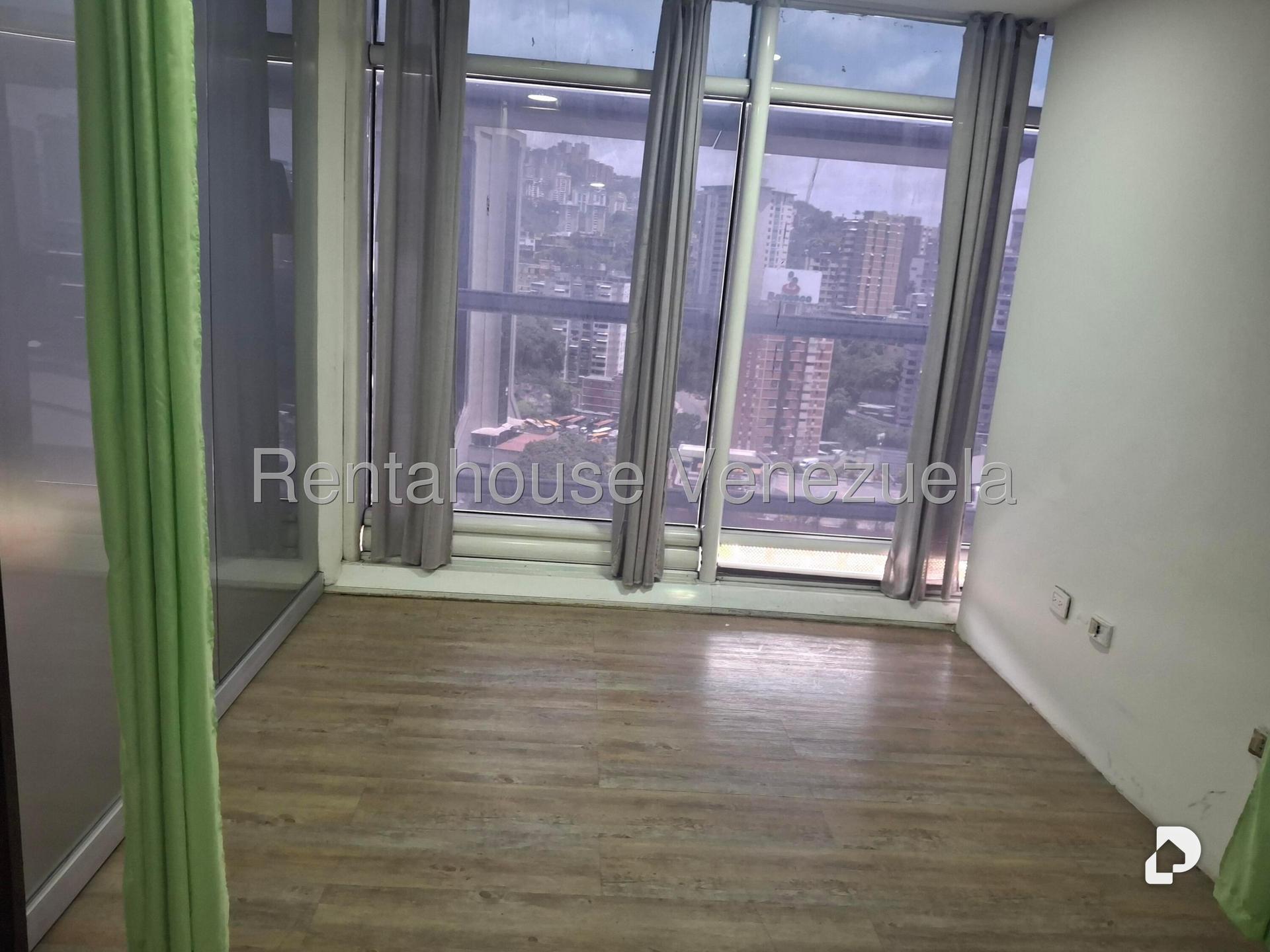 Local comercial en El Recreo, Caracas – 5